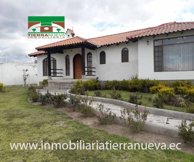 VENDO HERMOSA CASA EN COTACACHI — foto 1