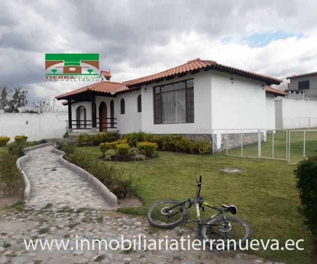 VENDO HERMOSA CASA EN COTACACHI — foto 2