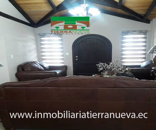 VENDO HERMOSA CASA EN COTACACHI — foto 4