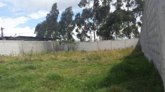 TERRENO MARIANITAS CALDERON QUITO — foto 3