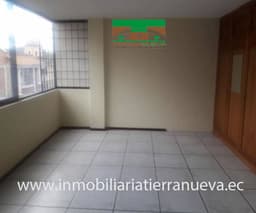VENDO 2 DEPARTAMENTOS EN EL CENTRO DE OTAVALO