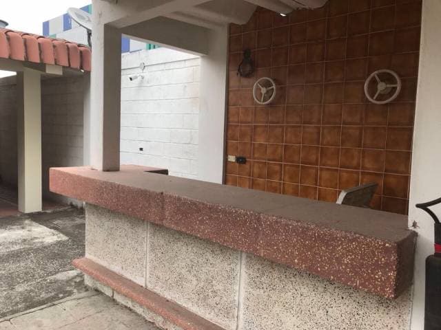 KENNEDY VIEJA VENDO 1600 metros CORREDOR COMERCIAL — foto 13