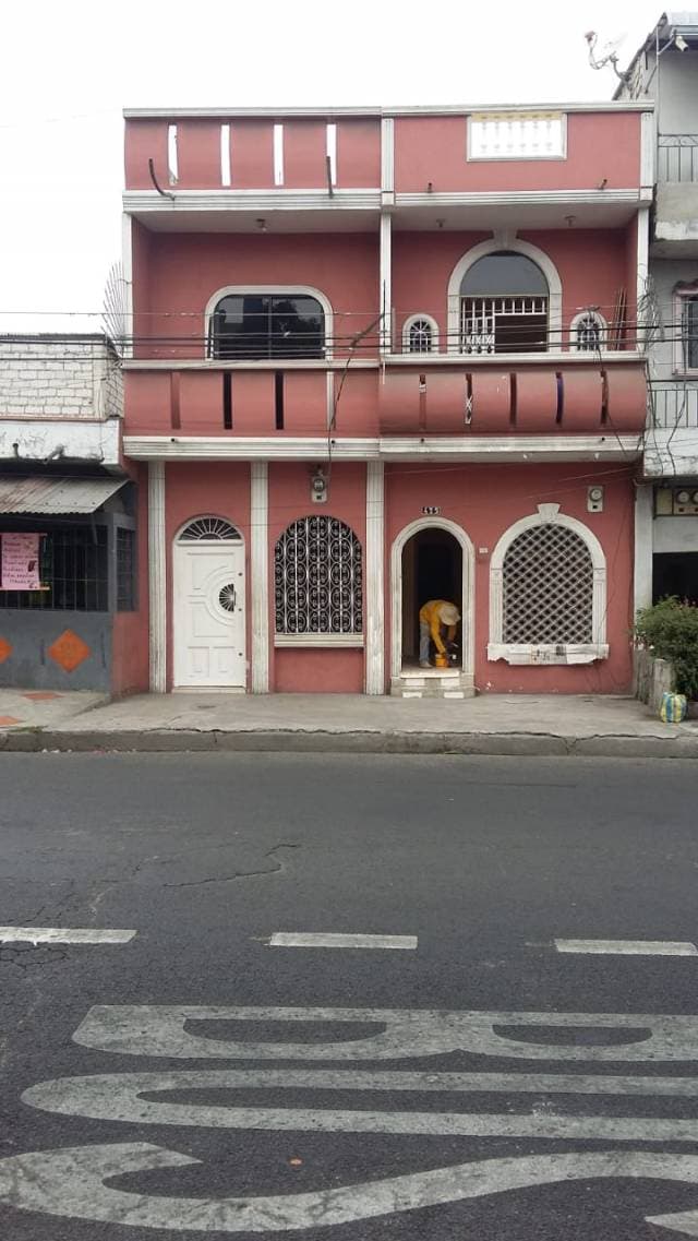 Se alquila casa familiar y muy confortable — foto 1