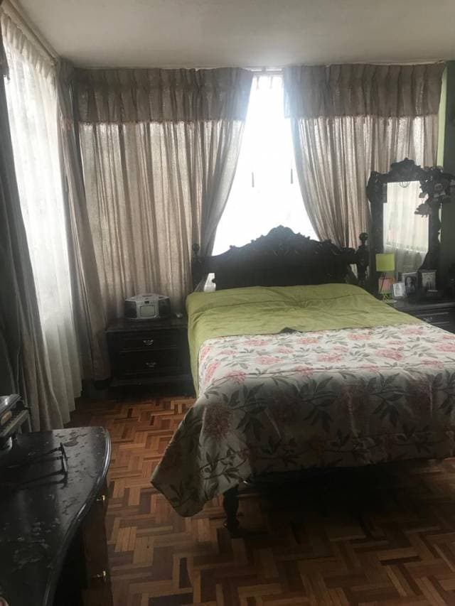 CASA 2 PISOS — foto 3