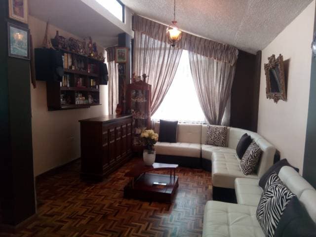 CASA 2 PISOS — foto 7