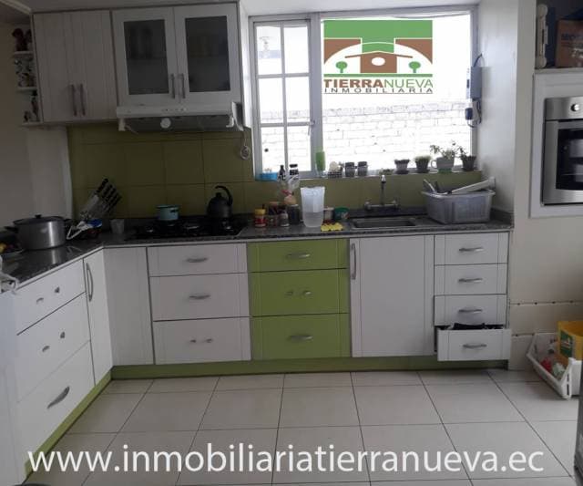 SE VENDE UNA HERMOSA CASA EN OTAVALO — foto 6
