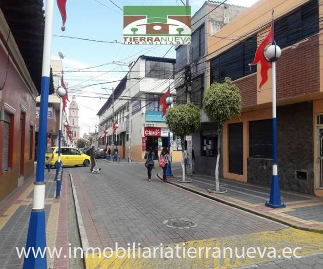 SE VENDE UNA CASA EN EL CENTRO DE OTAVALO — foto 3