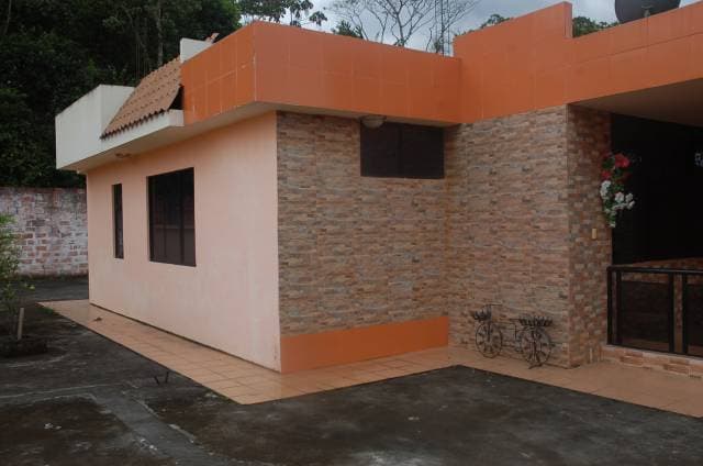 CASA CON EXCELENTES TERMINADOS EN URBANIZACION PRIVADA — foto 6