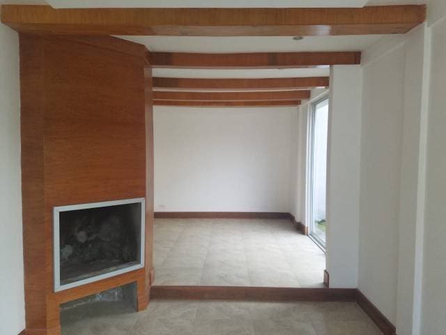 VENDO CASA CONOCOTO 219M2 VALLE DE LOS CHILLOS — foto 3
