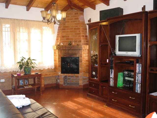 SE VENDE HERMOSA CASA EN CHALTURA — foto 1