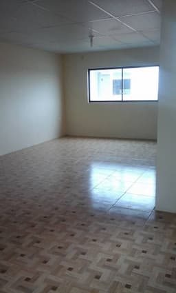 INMOBILIARIA ALARCÓN RENTA LINDO DEPARTAMENTO CERCANO A MI COMISARIATO JR. 3 DORMITORIOS