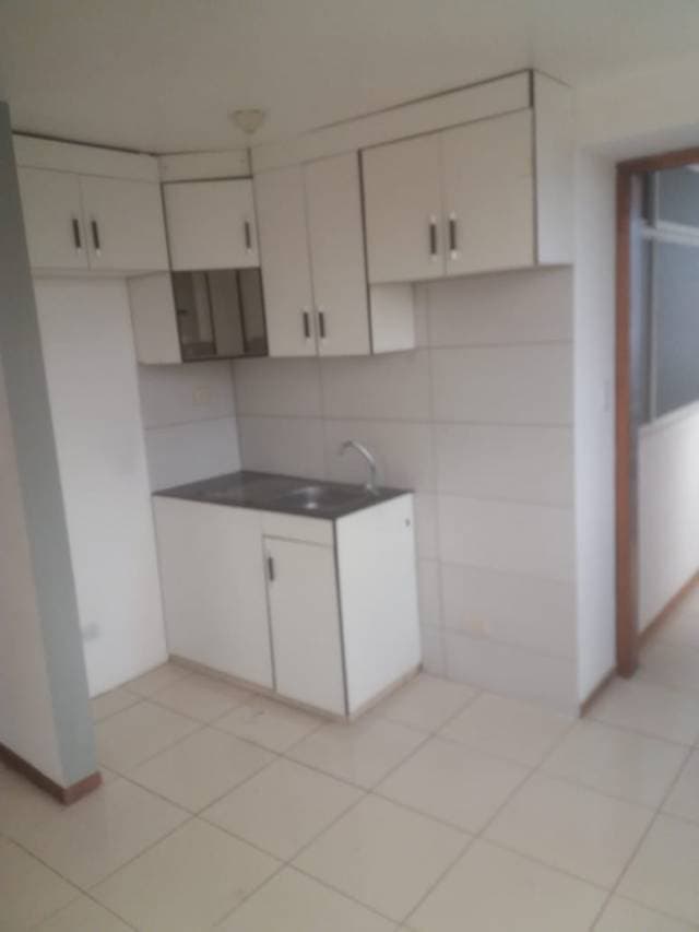 Alquilo departamento en el mejor sector de Sangolqui — foto 5