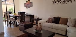 Casa en conjunto de venta, sector Tumbaco Cerca al Santa María. $133000