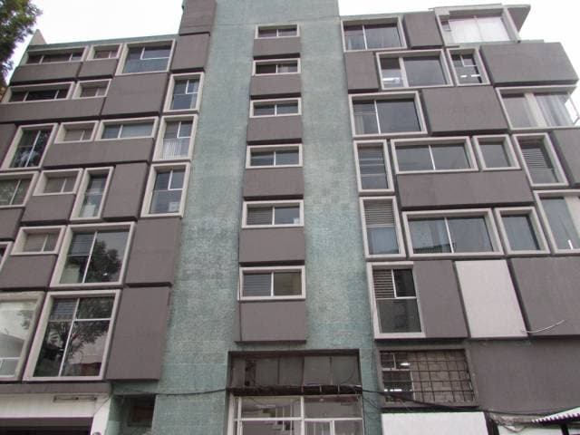 EDIFICIO EN VENTA 2100m2  AV. 6 DE DICIEMBRE SECTOR MULTICENTRO — foto 13
