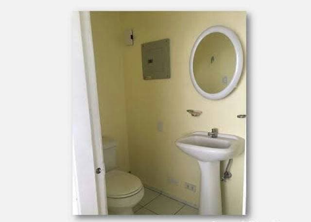 EXCELENTE OFICINA DE VENTA SHYRIS E ISLA FLOREANA — foto 6