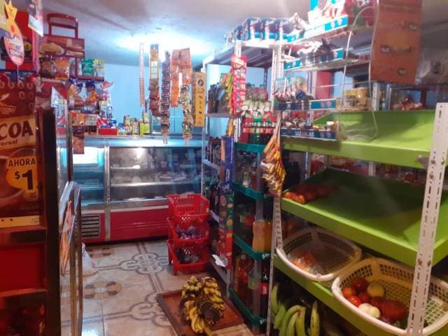 DE OPORTUNIDAD SE VENDE NEGOCIO DE VIVERES — foto 2