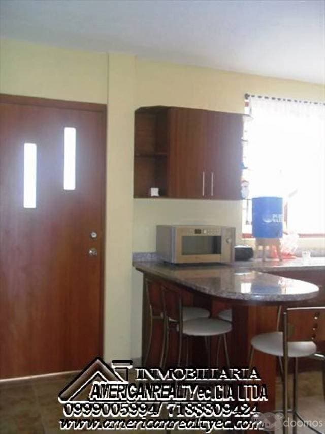 CASA CON TERRENO DE VENTA EN BIBLIAN — foto 4