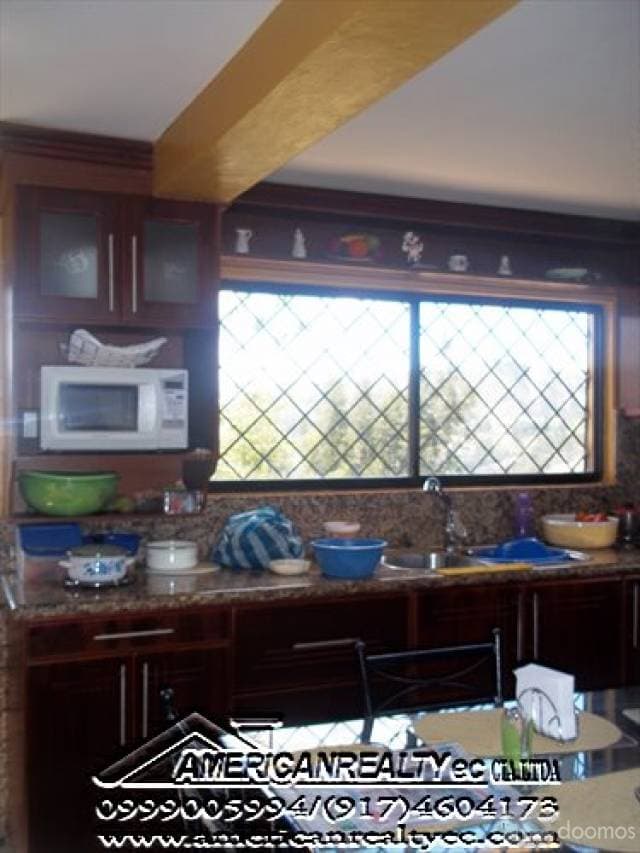 CASA DE VENTA EN LA CIUDAD DE AZOGUES — foto 3
