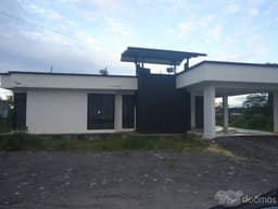 Se vende una Casa en la Urbanización "La Florida" en la ciudad de Puyo