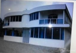 Casa con 10 hectareas de terreno mas restaurante parador