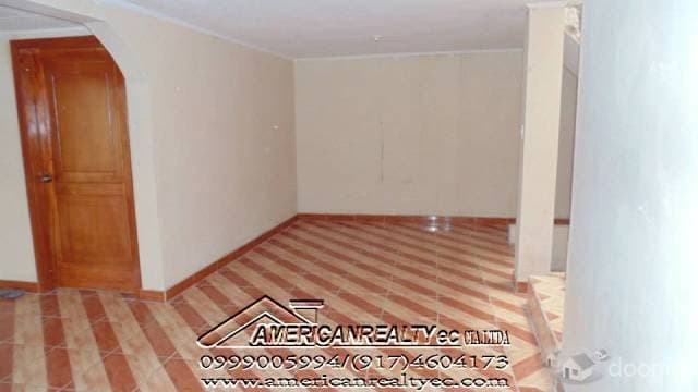 CASA CON DEPARTAMENTOS BIBLIÁN — foto 2