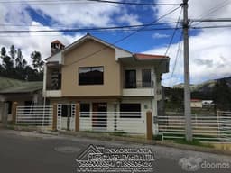 CASA DE VENTA EN AZOGUES