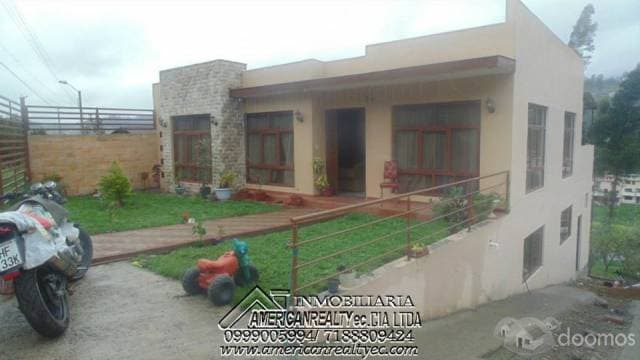CASA CON TERRENO DE VENTA EN BIBLIAN