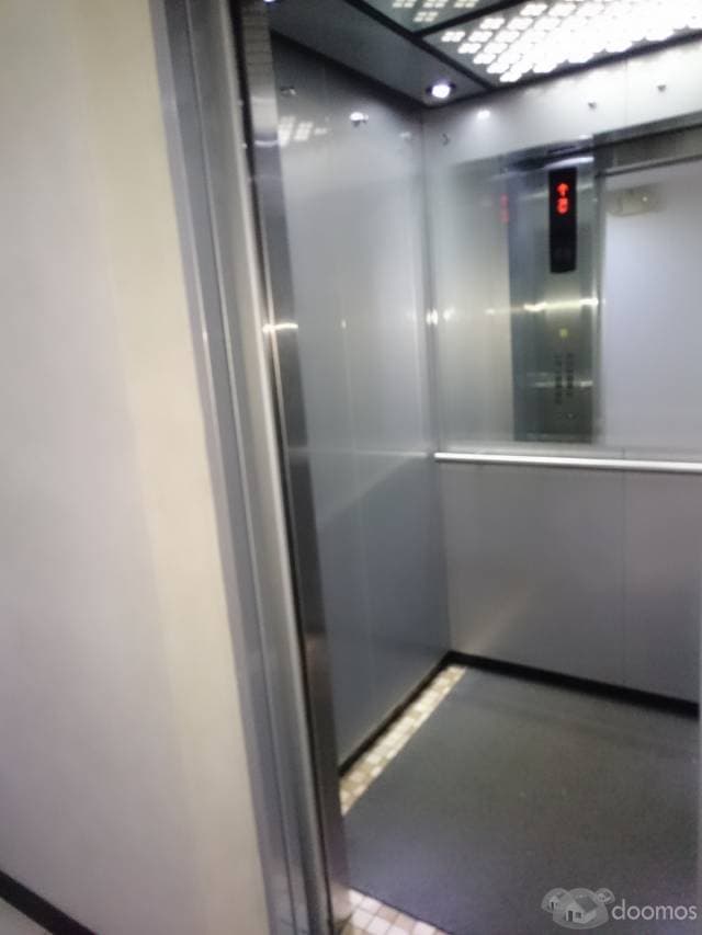 HERMOSO DEPARTAMENTO EN EDIFICIO DE LUJO SECTOR PRIVILEGIADO — foto 2