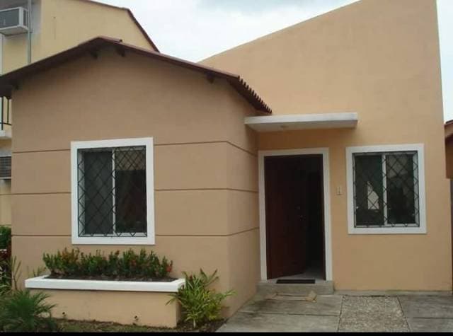 Acogedora villa para familia corta — foto 1