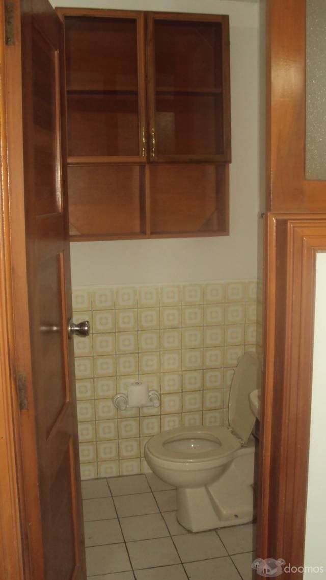 ARRIENDO DEPARTAMENTO PREFERIBLE PARA ESTUDIANTES O FAMILIA CORTA NO NIÑOS. — foto 3