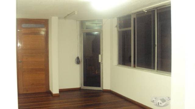 ARRIENDO DEPARTAMENTO PREFERIBLE PARA ESTUDIANTES O FAMILIA CORTA NO NIÑOS. — foto 5