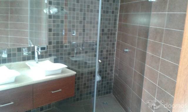 ARRIENDO AMPLIA CASA — foto 5