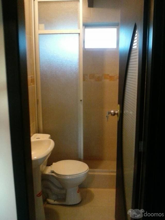 Casa en arriendo en tumbaco — foto 5