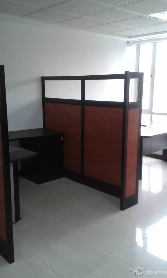 Hermosa oficina de 100 m2 en arriendo — foto 2