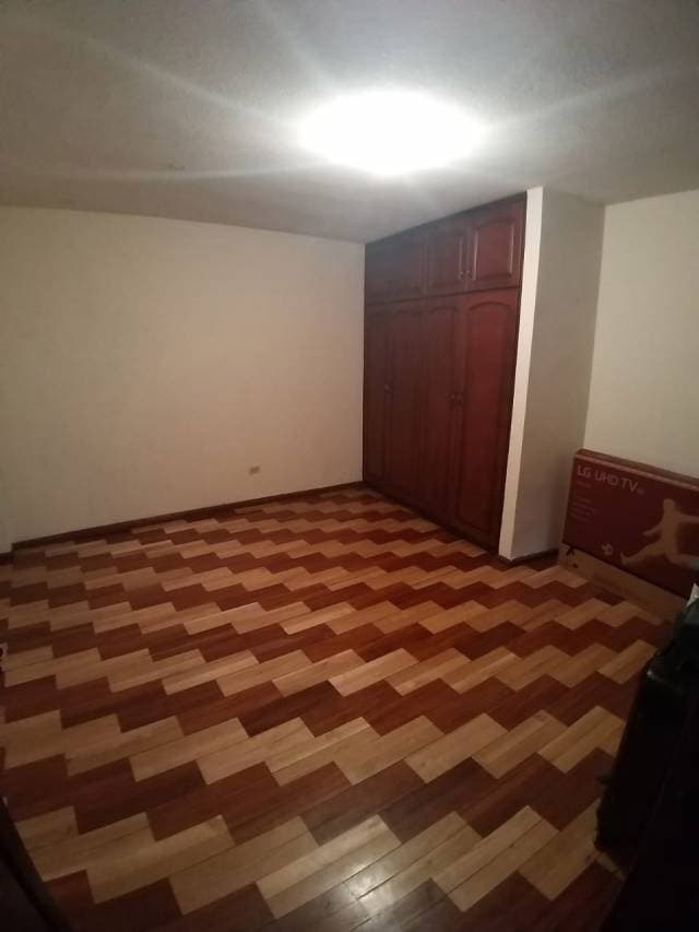Casa en venta - Ambato — foto 3