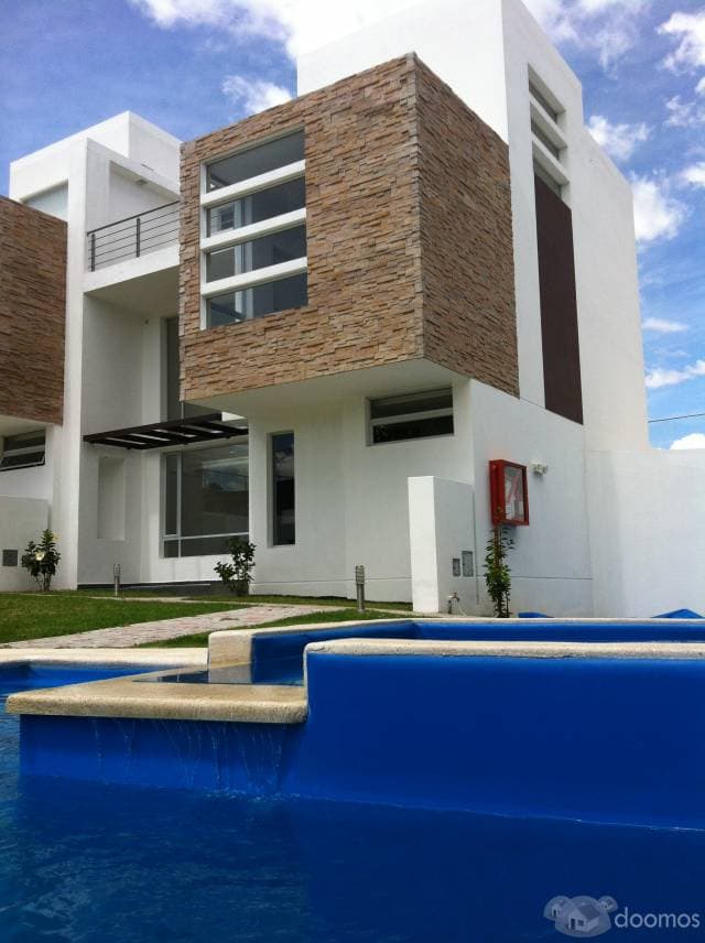 Casa en Tumbaco Hermoso Conjunto FINCA LAUREL — foto 1