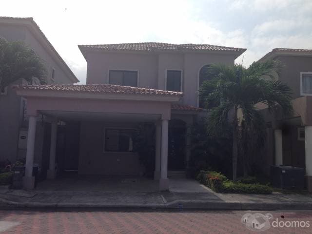 Vendo Casa 4 dorm. Urb. Central Park Km. 2,5 Via a Samborondón — foto 5