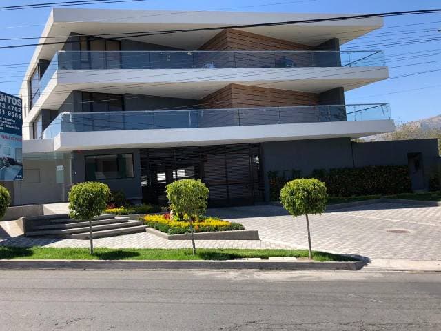 departamento de venta en tumbaco — foto 1