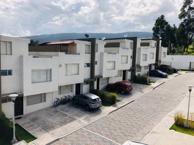 Casa de venta en Conocoto — foto 1