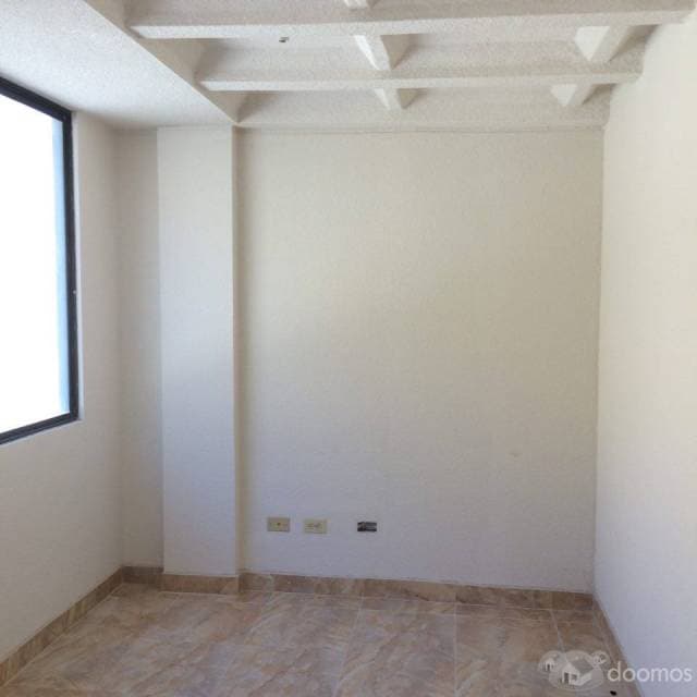 VENDO HERMOSA CASA MITAD DEL MUNDO — foto 7