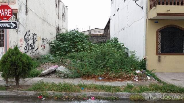 Venta de terreno en Guayacanes — foto 1