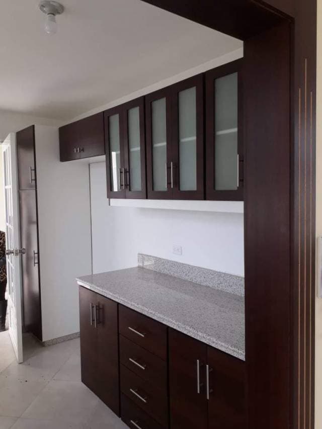 Venta de casa a estrenar en el Valle de los Chillos — foto 5