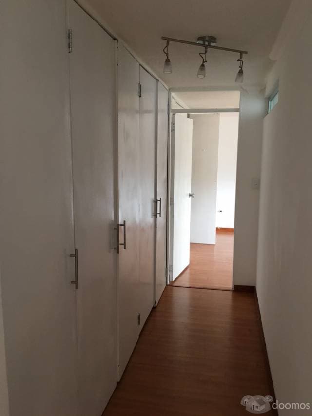 ARRIENDO DEPARTAMENTO GONZÁLEZ SUÁREZ - SECTOR HOTEL QUITO — foto 2