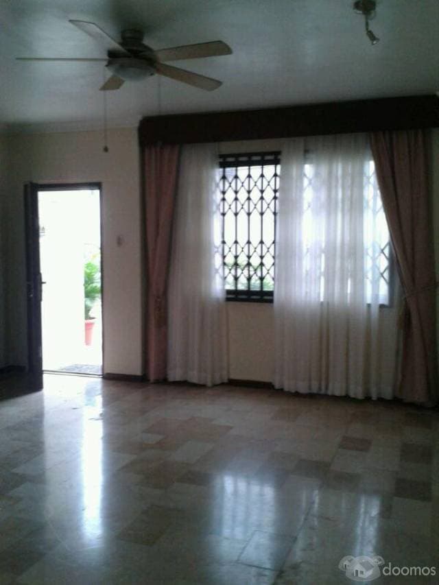 Matices - casa 4 Dormitorios + 4 WC - $ 130,000 negociable — foto 3
