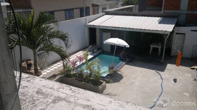 Venta y/o permuta de casa en la Playa de Crucita — foto 2