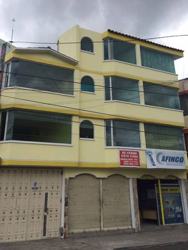 Vendo casa rentera de 3 pisos — foto 1