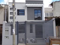 De Oportunidad vendo esta Casa de 2 Departamentos