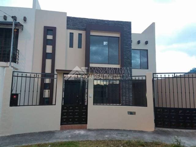 CASA EN VENTA EN BIBLIAN ID:#18 — foto 1