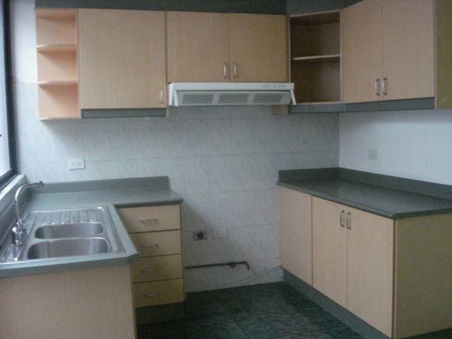 ARRIENDO LINDA CASA EN CONJUNTO CERRADO — foto 4