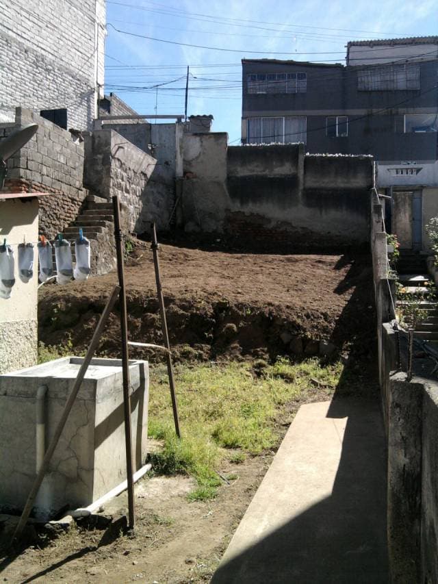 CASA Y TERRENO DE VENTA — foto 3